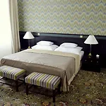 Hotel Savoy